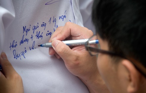 Chúm chím môi xinh tạm biệt tuổi học trò - ảnh 16