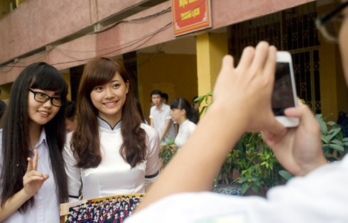 Chúm chím môi xinh tạm biệt tuổi học trò - ảnh 17