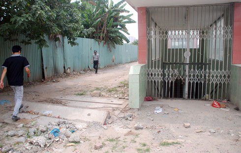 Người dân làm “tổ” trong hầm bộ hành - ảnh 14