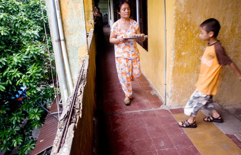 Tập thể sắp sập: Nơi người dân chung sống với thảm họa? - ảnh 9