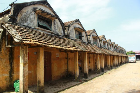 Độc đáo với kiến trúc cổ của kho lương thực sót lại ở thời bao cấp - ảnh 2