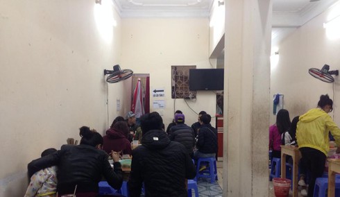 Bún Thái hải sản chua cay hấp dẫn ngày đông Hà Nội - ảnh 6