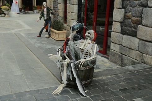 Halloween: Khám phá Ngọn đồi huyền bí Bà Nà Hills - ảnh 4