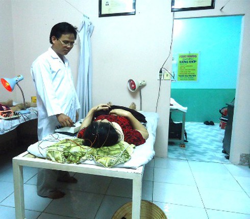 Thoát được cảnh đi không được, ngồi cũng chả xong - ảnh 2