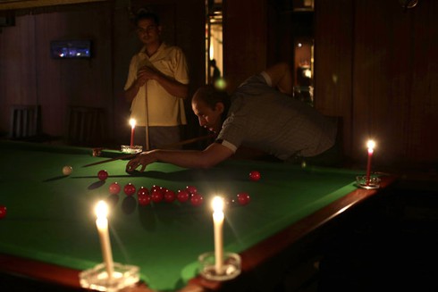 Mất điện ‘đổ thêm dầu vào lửa’ ở Ai Cập - ảnh 1