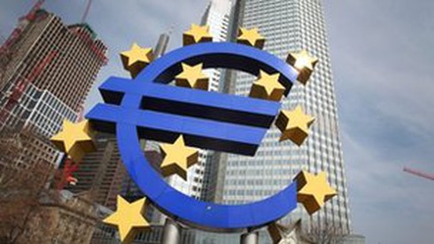 Đức tăng trưởng nhanh, ‘kéo’ eurozone ra khỏi suy thoái - ảnh 1