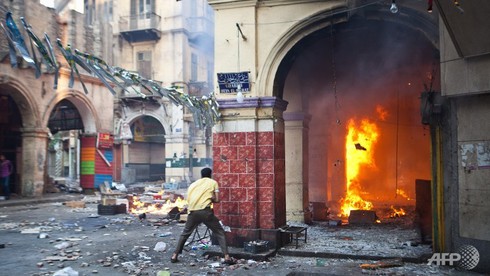 Ai Cập: 36 tù nhân bị giết, nâng tổng số thiệt mạng lên 800 người - ảnh 1