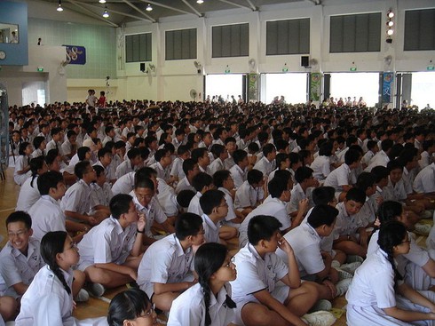 Đồng phục tới trường của các em học sinh trên toàn thế giới - ảnh 14