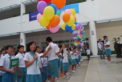 Đồng phục tới trường của các em học sinh trên toàn thế giới - ảnh 10