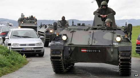 Nổ súng ở Áo, 3 cảnh sát thiệt mạng - ảnh 1