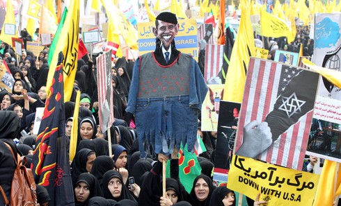 Iran biểu tình chống Mỹ lớn chưa từng có - ảnh 1