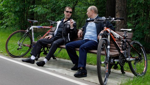 Putin - Medvedev: 'Cặp bài trùng' độc nhất vô nhị - ảnh 1
