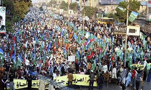 Mỹ ngừng rút thiết bị quân sự ra khỏi Afghanistan - ảnh 1