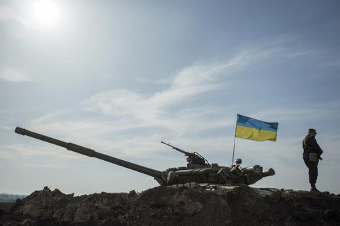 Hơn 30.000 binh sĩ Nga áp sát biên giới phía đông Ukraine - ảnh 1