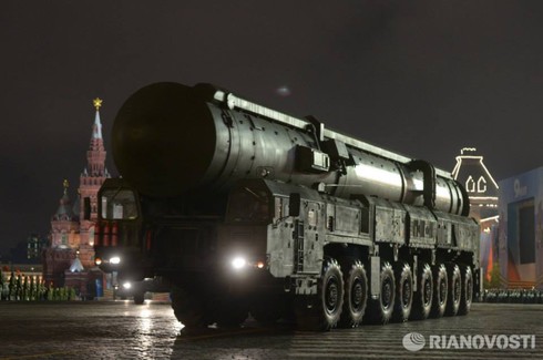 Ảnh: Quân đội Nga diễn tập diễu binh kỉ niệm Ngày chiến thắng 9/5 - ảnh 1