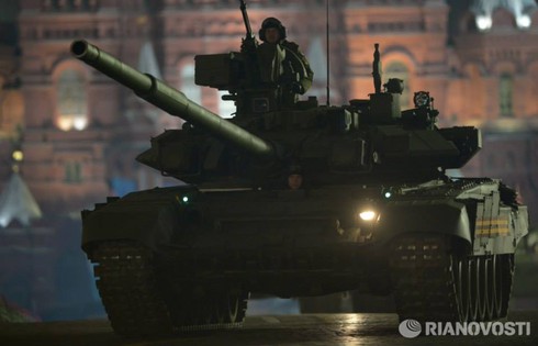 Ảnh: Quân đội Nga diễn tập diễu binh kỉ niệm Ngày chiến thắng 9/5 - ảnh 3