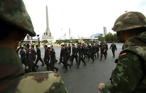 Thái Lan cấm tất cả các cuộc biểu tình chống đảo chính - ảnh 1