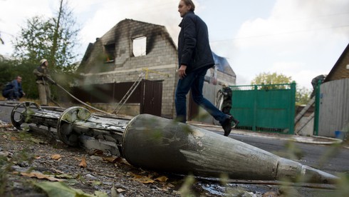 Ukraine lập vùng đệm để củng cố lệnh ngừng bắn - ảnh 1