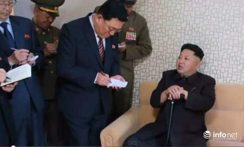 Video: Kim Jong-un chống gậy phá tan tin đồn