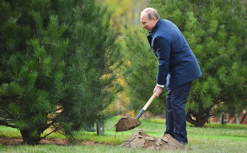 APEC: Ông Putin cười tủm tỉm bắt chuyện, Obama thờ ơ lạnh lùng - ảnh 3