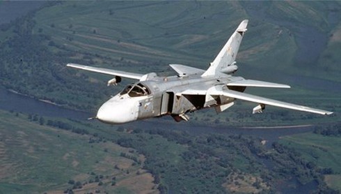 Video chiến đấu cơ Nga 'chạm trán' tàu chiến Mỹ gần Crimea - ảnh 1