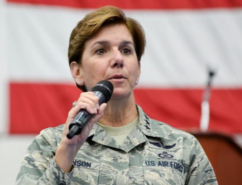 Mỹ sắp có nữ chỉ huy bộ tư lệnh tác chiến đầu tiên - ảnh 1
