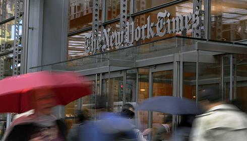 New York Times cấm PV, BTV đưa ý kiến cá nhân lên mạng xã hội - ảnh 1