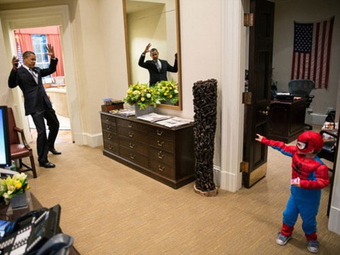 Nhiếp ảnh gia Pete Souza - “Vũ khí bí mật” của Tổng thống Obama? - ảnh 3