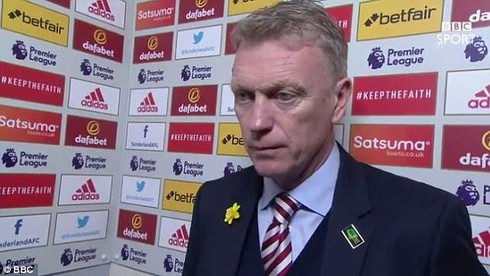 Dọa tát nữ phóng viên, HLV David Moyes đối mặt với án phạt của FA - ảnh 1