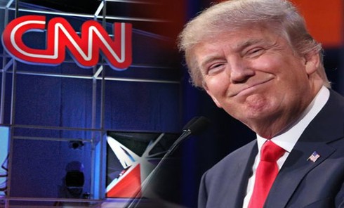 Ông Donald Trump lên tiếng vụ 3 nhà báo CNN nghỉ việc vì bài viết về Nga - ảnh 1