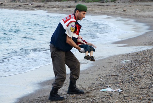 Khủng hoảng tị nạn châu Âu: Khi các nạn nhân còn quá nhỏ - ảnh 2