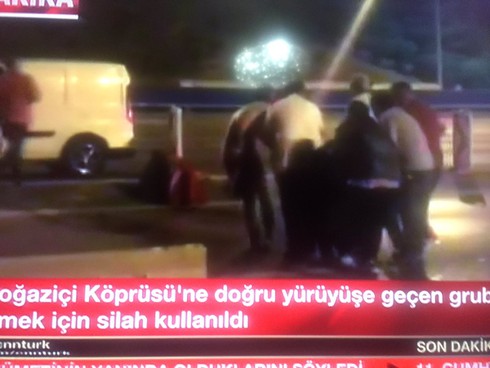 Hàng triệu người dân xuống đường, Thổ Nhĩ Kỳ hỗn loạn - ảnh 2