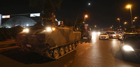 Đêm kinh hoàng của Tổng thống Thổ Nhĩ Kỳ Erdogan - ảnh 1