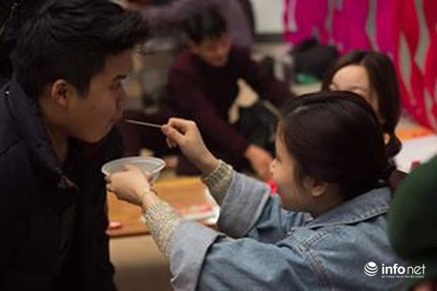 Chợ Tết dân gian độc đáo của học sinh, sinh viên FPT - ảnh 10