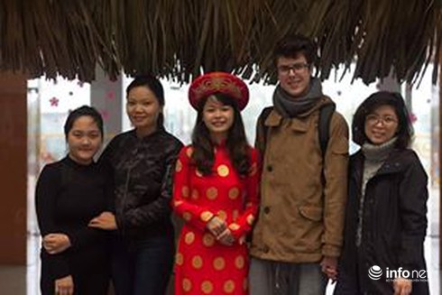 Chợ Tết dân gian độc đáo của học sinh, sinh viên FPT - ảnh 11