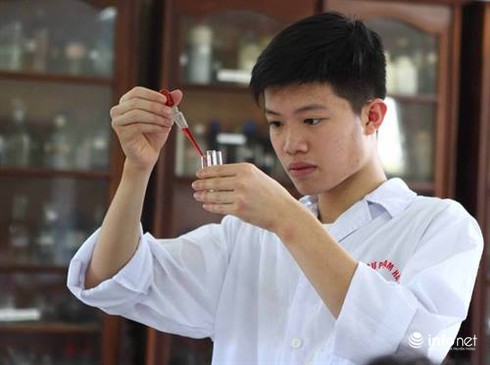 Gặp gỡ chàng trai giành huy chương vàng Olympic Hóa quốc tế 2016 - ảnh 1