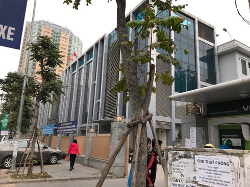 Hà Nội: Phát hiện nhân viên y tế tử vong trong trường Học viện Hành chính - ảnh 1