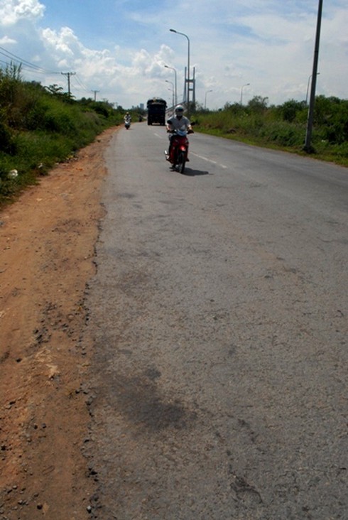 Con đường nơi cô gái bị cướp chặt tay: âm u, đáng sợ - ảnh 6