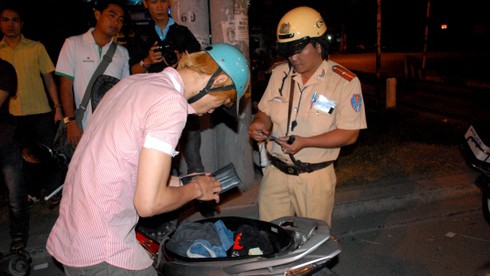 Công an TP.HCM “ém” quân trấn áp tội phạm - ảnh 1