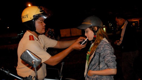 Công an TP.HCM “ém” quân trấn áp tội phạm - ảnh 3