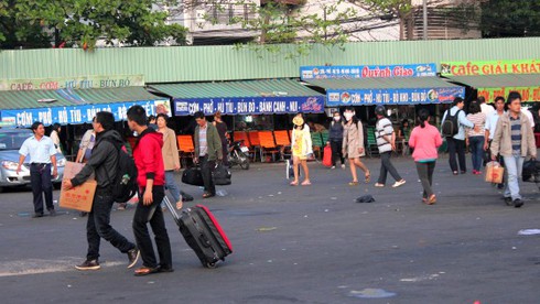 Giao thông khá trôi trong ngày nghỉ Tết cuối - ảnh 7