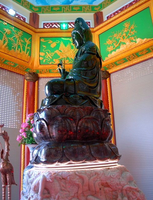 Chiêm ngưỡng tượng Phật ngọc lớn nhất thế giới tại Việt Nam - ảnh 6