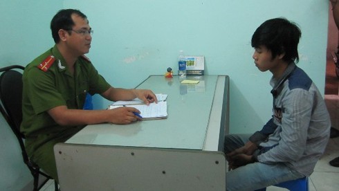 Bắt băng cướp dùng dao cướp tài sản - ảnh 1