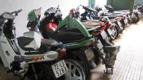 Bắt băng cướp dùng dao cướp tài sản - ảnh 3