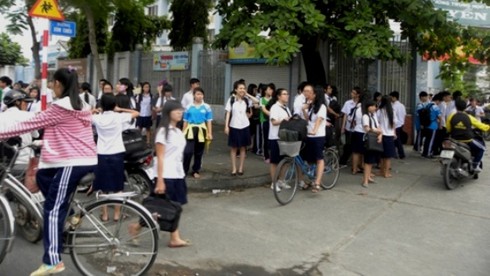 Các trường trên địa bàn TP.HCM tránh áp thấp nhiệt đới - ảnh 4