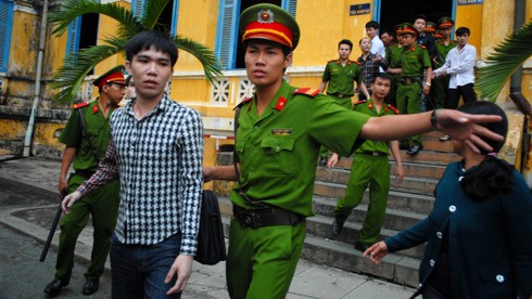 60 năm tù cho nhóm thanh niên chém CSGT - ảnh 2