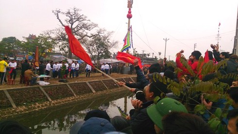 Trai làng gồng mình kéo co trong giá rét - ảnh 8