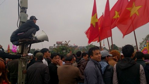 Trai làng gồng mình kéo co trong giá rét - ảnh 11