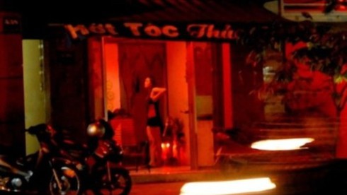 Cho đăng ký sẽ nở rộ, TP.HCM dễ thành “phố đèn đỏ” - ảnh 1