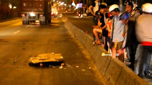 Chạy sai làn gây tai nạn, người đàn ông tử vong tại chỗ - ảnh 1